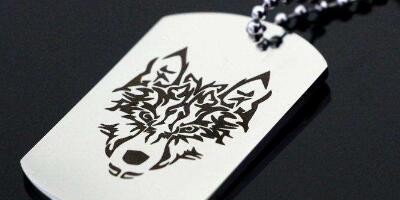 金屬銘牌激光打標(biāo)機(jī)為產(chǎn)品增加了獨(dú)特的標(biāo)識(shí)