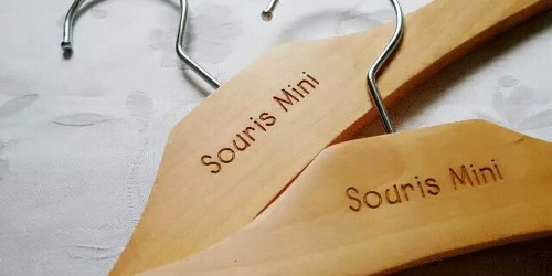 激光打標(biāo)機(jī)在自行車坐墊上的應(yīng)用，開辟了城市自行車更加亮麗的風(fēng)景線