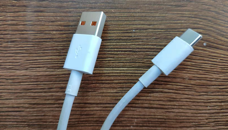 數(shù)據(jù)線激光打標(biāo)機(jī)