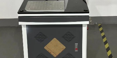 光纖激光打標(biāo)機(jī)在材料加工中的應(yīng)用