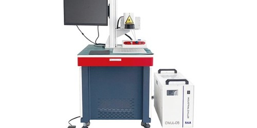 紫外激光打標(biāo)機(jī)進(jìn)行清洗