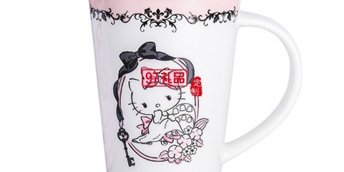 激光打標(biāo)機(jī)能不能在陶瓷上雕刻花紋