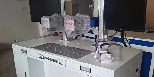 激光打標(biāo)機(jī)的直線是彎曲的