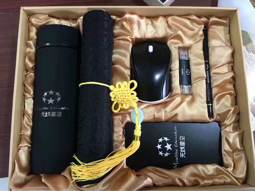 包裝盒激光打標(biāo)機(jī)